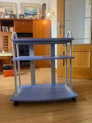 Mesa auxiliar 3 estantes 64x40x76