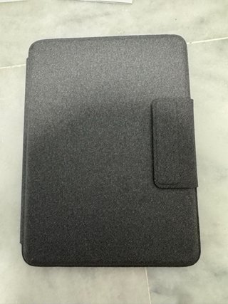 Teclado Logitech Folio Touch (iPad Air 4 / 5 / M2)