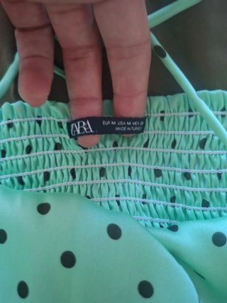 CONJUNTO Falda Zara verde lunares botones