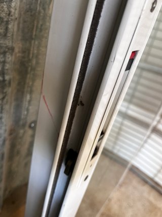 Hoja ventana aluminio con mosquitera