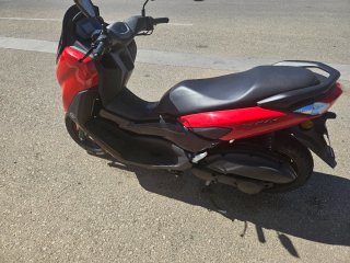 Yamaha NMAX 125cc Roja