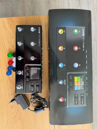 Line 6 HX Stomp XL Pedalera Multiefectos + DVD IR