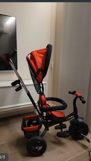 Triciclo infantil rojo y negro