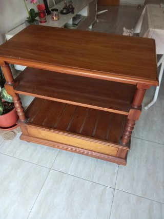 Mueble auxiliar de madera