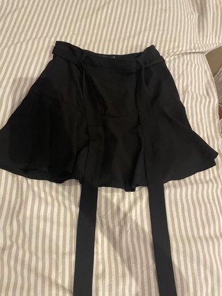 Falda-pantalón negra Stradivarius T.34