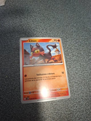 Carta Pokémon Charizard GX Dorada