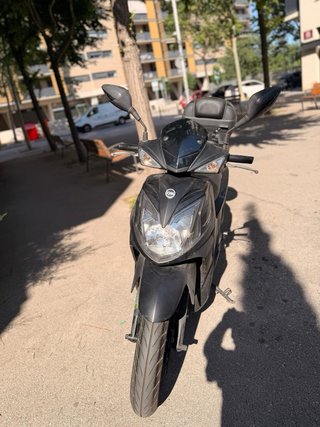Moto SYM Symphony SR 125 Negra