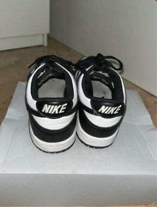Nike Dunk Low Blanco y Negro