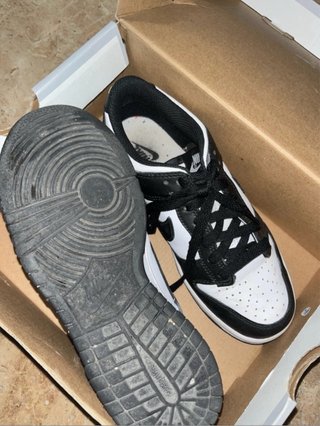 Nike Dunk Low Blanco y Negro