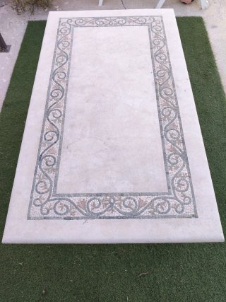 Mesa forja y piedra exterior