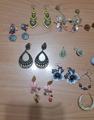 Set 12 paia orecchini donna
