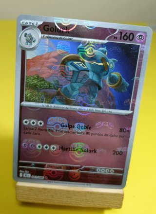 Carta Pokémon Golurk *Máster Ball*