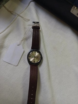 Reloj Jonas Calendario Antimagnético