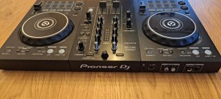 Controlador DJ Pioneer DDJ-400 Negro