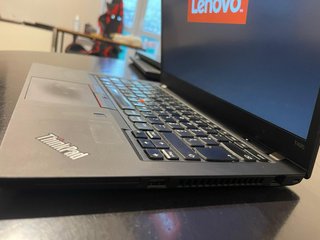 lenovo t495 ryzn 5 16/256 FHD
