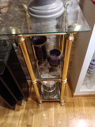 Estantería Metal y Cristal Dorada