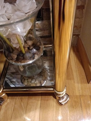 Estantería Metal y Cristal Dorada