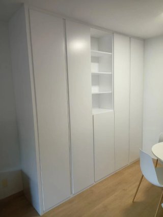 Armarios blancos modulares