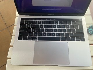 MacBook Pro Apple 12.7.6 gris  Mac Os Monterrey
