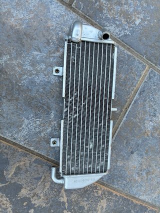 Radiador Yamaha Jog RR (Lote 2)