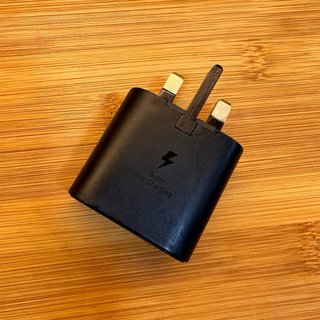 Cargador Samsung USB-C UK EP-TA800