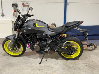 Yamaha mt-07