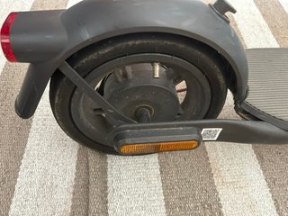 Patinete Eléctrico Xiaomi 4 Lite