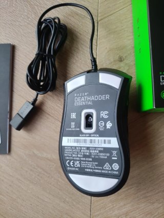 Ratón Razer Deathadder Essential Negro