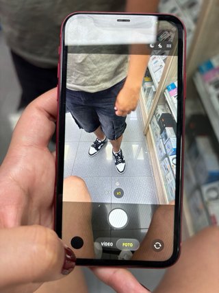 iPhone 11 Rojo