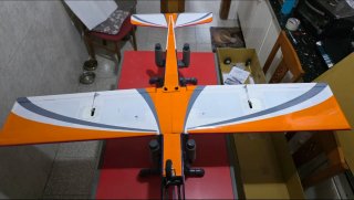 Avión RC Kyosho Calmato Sport 40. A estrenar.
