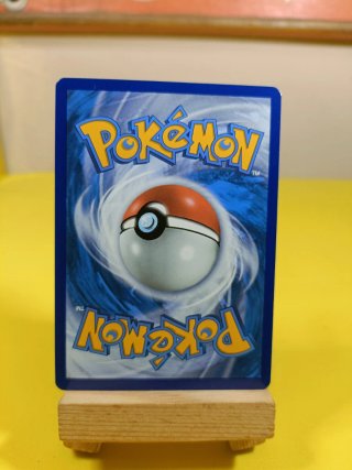 Carta Pokémon Sobble Holográfica Confeti 24/25