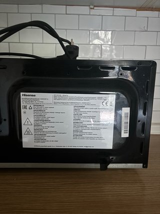 EN VENTA Microondas Hisense Negro