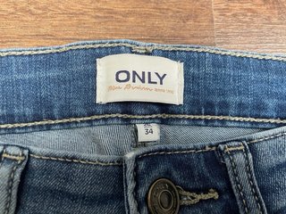 Pantalón Only tiro super bajo