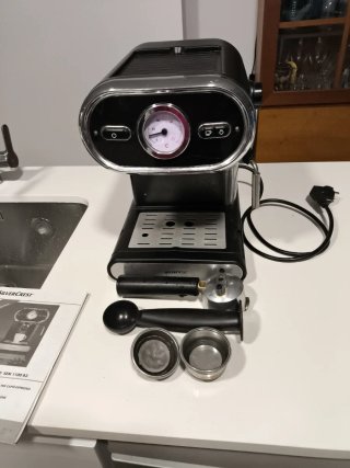 Cafetera Espresso Silvercrest SEM 1100 B3