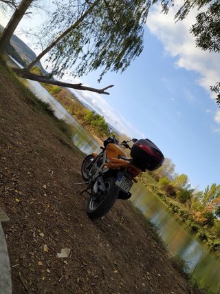 Moto Hyosung GT125 Comet (Naked)