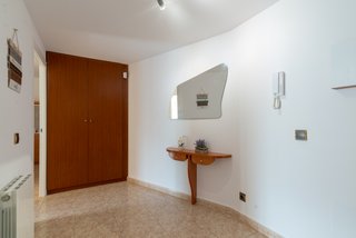 HABITACIÓN AMPLIA Y LUMINOSA CON ACCESO A PISCINA