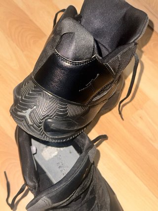 Zapatillas Jordan Negras Talla 43