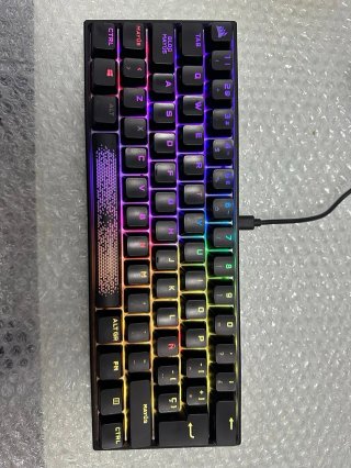 Corsair K65 Mini Tastiera Meccanica da Gaming RGB Switch Cherry MX Red Nero