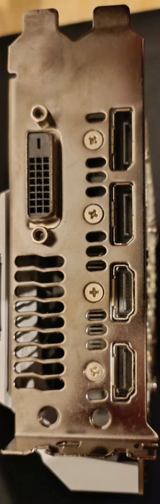 Asus Dual GTX 1070 OC 8GB danneggiata