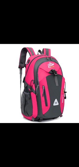 Mochila de viaje rosa y gris para mujer. Camping