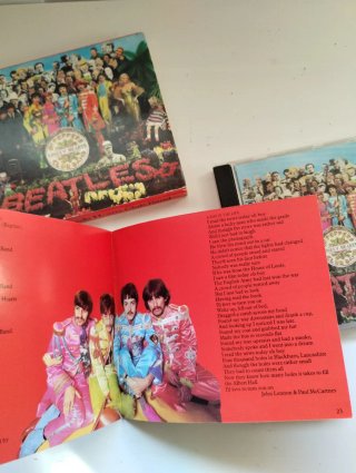 CD The Beatles Sgt. Pepper's Lonely Hearts Club Ba