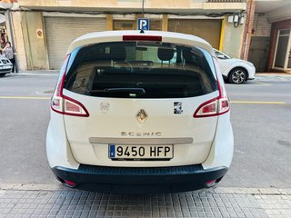 Renault Scenic 2011