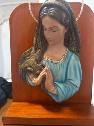 Retablo Virgen Orando