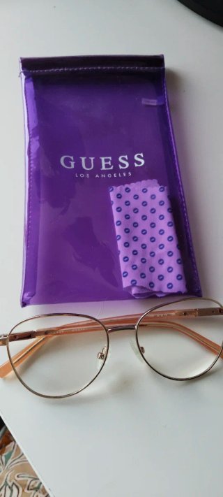 GAFAS GRADUADAS, DORADAS Y patillas satinadas
