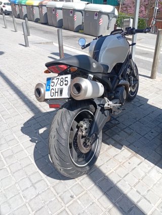 Carenado deposito Ducati