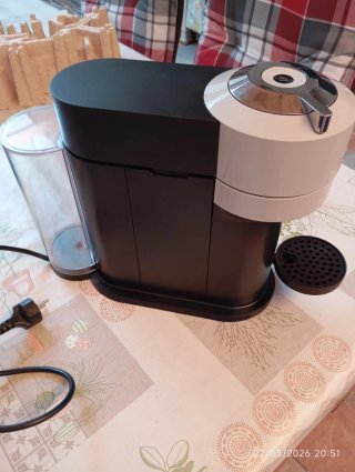 Cafetera Nespresso Vertuo Next