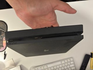 Consola PS4 Slim
