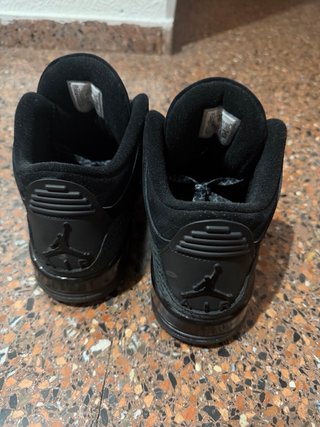 Jordan 3 Retro Black Cat