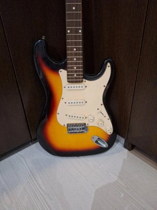 Guitarra Eléctrica