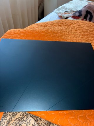Asus Zenbook 14 OLED Portátil